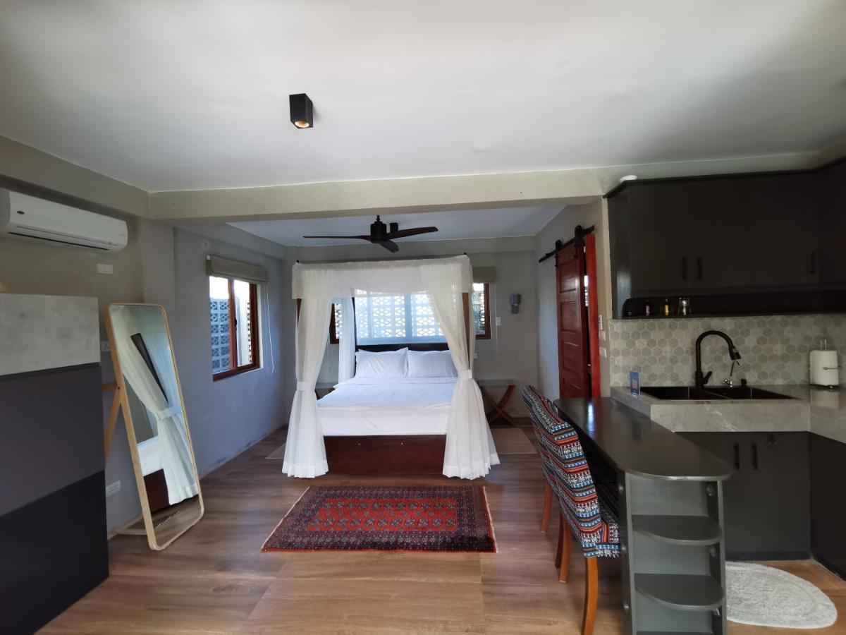 Guest house Domu Mia Siargao *